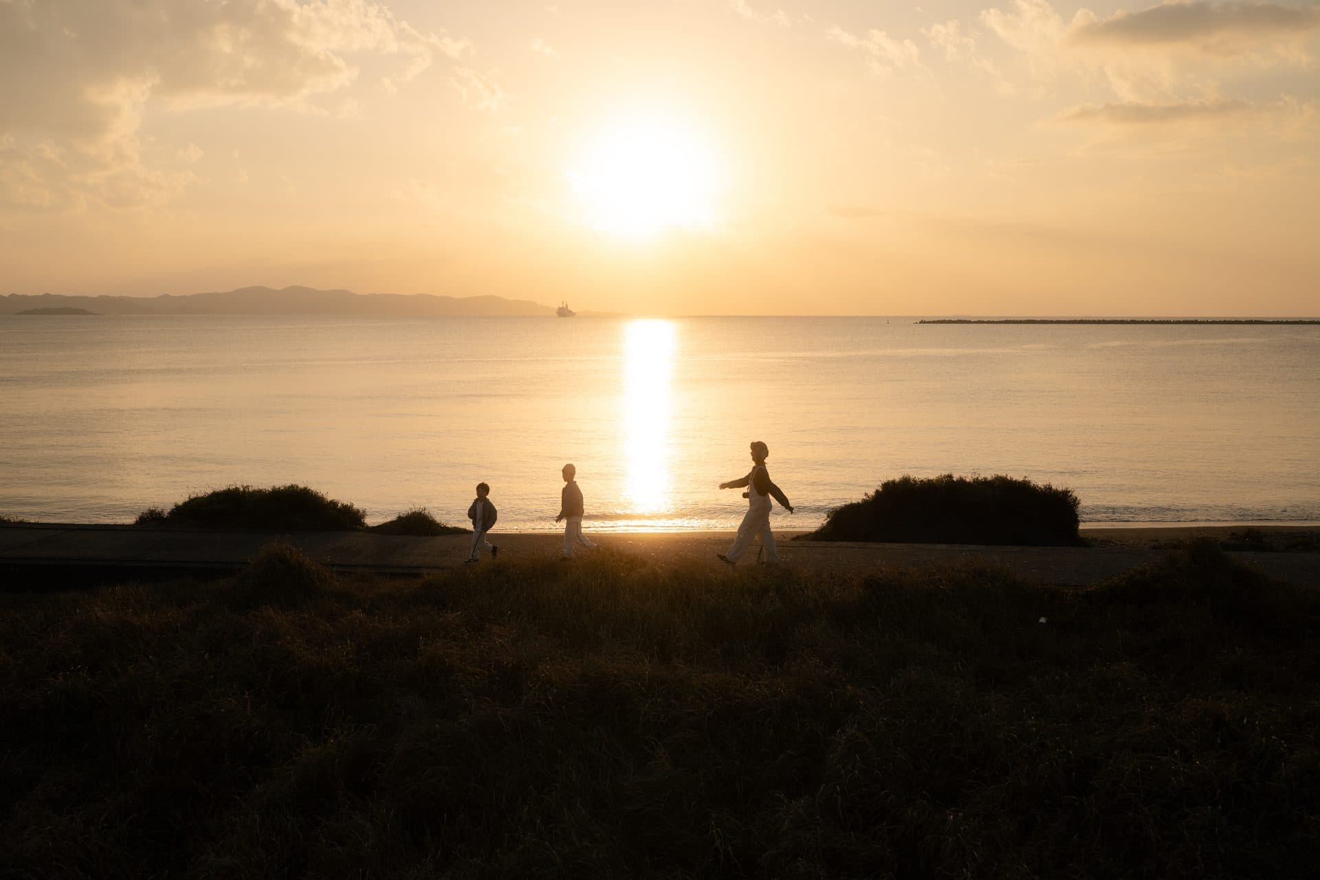 海辺の散歩